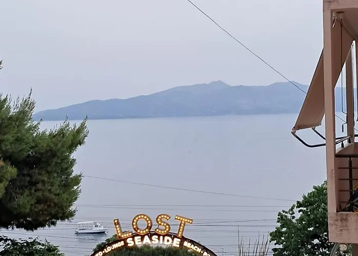 Victoria By The Sea Apartment