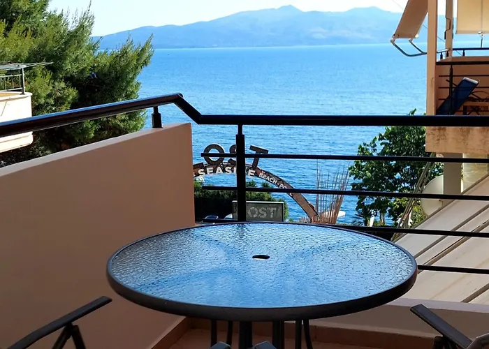 Victoria By The Sea Sarandë