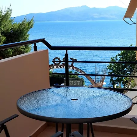 Victoria By The Sea Sarandë